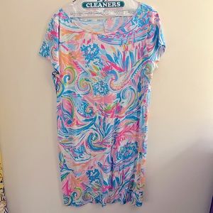 Lilly Pulitzer size large dress fun colors